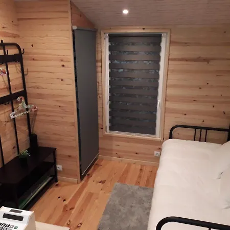 Dom wakacyjny Un Loft Perche Dans Les Bois Hastiere-par-dela